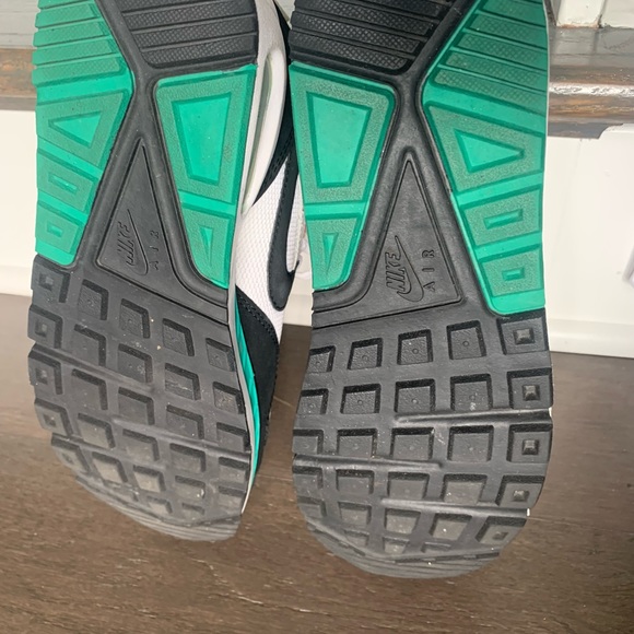 Nike Air women’s 6.5. EUC - Picture 6 of 9